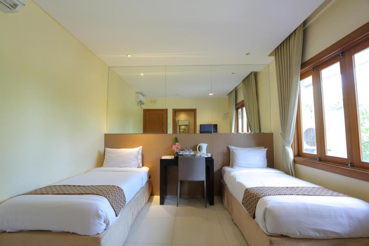 Country Heritage Hotel สุราบายา ภายนอก รูปภาพ