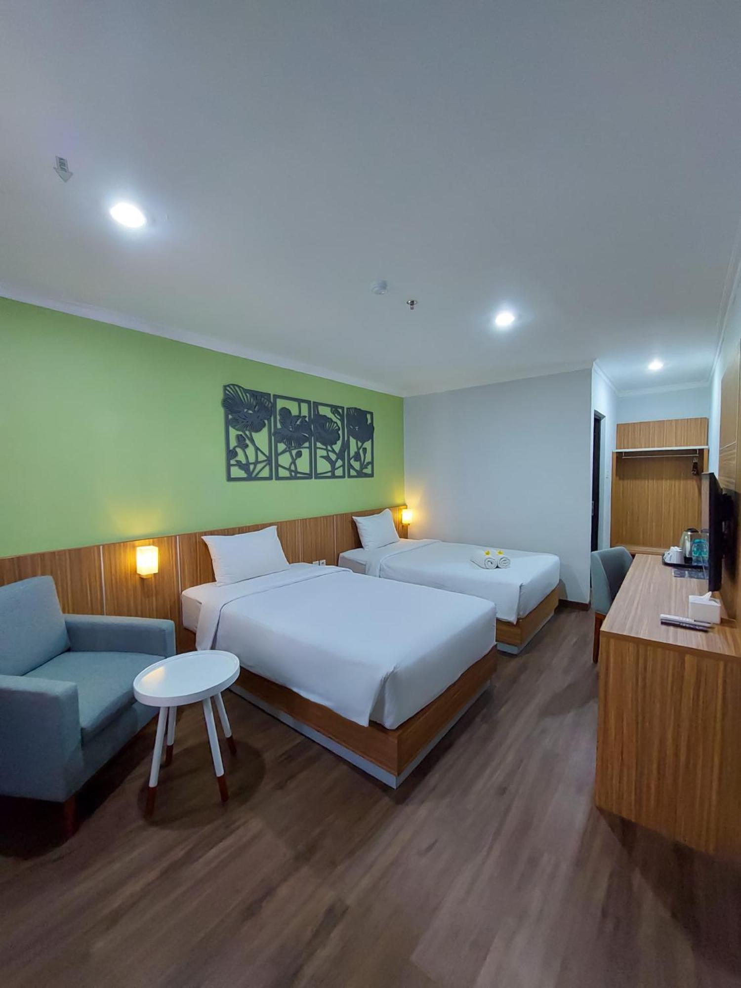 Country Heritage Hotel สุราบายา ภายนอก รูปภาพ